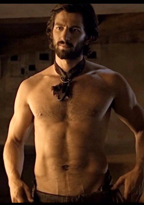 Michael Huisman, Professional Bathroom, Michiel Huisman, Fantasy Shows, Game Of Thrones Tv, Iron Throne, Body Reference, A Song Of Ice And Fire, Love Images