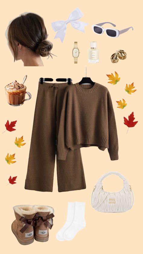 Ideal Sunday Outfit 🍁 #fashion #styling #style #comfy #outfit #sundae #fyp #shuffle #uggs #chlóe #fall #ootd #foryou #trends #like #2024 #fall2024 #comfyset Comfy Sunday Outfit, Sunday Outfit, Fall Ootd, Comfy Outfit, Fashion Styling, Ootd