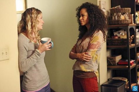 Stef And Lena, The Fosters Tv Show, Foster House, There Can Only Be One, Teri Polo, Rosie Odonnell, Going Out Makeup, Family Series, The Wedding Planner