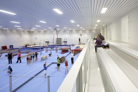 Gallery of Gym Hall TNW / NL Architects - 21 Fitness Interior, Joui Jouki, Gymnastics Design, Sports Architecture, Sports Facility Architecture, Sports Centre, Gymnastics Gym, Gym Interior, Sport Hall