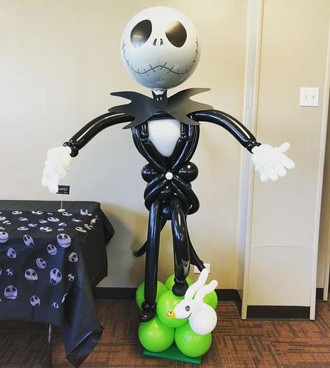 Halloween Balloons Decorations, Halloween Sugar Cookies Decorated, Make Your Own Costume, Halloween Cookie Recipes, Halloween Party Balloons, Nightmare Before Christmas Decorations, Halloween Cookies Decorated, Halloween Sugar Cookies, Nightmare Before Christmas Halloween