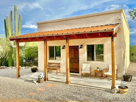 Adobe Casita Guest Houses, Guest Casita Floor Plans, Casitas Guest House, Casita Guest House, Desert Casita, Adobe House Interior, Adobe House Exterior, Cactus Forest, Tucson Style