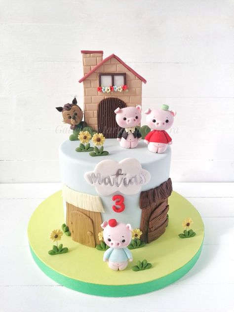 Pig Cake, The Little Prince, Little Pigs, Celebration Cakes, 3 Things, Fondant, Birthday Cake, Birthday Party, Pastel