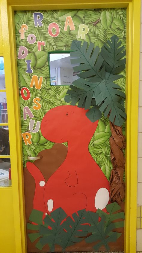 Dinosaur Classroom Door Dinosaur Preschool Decorations, Dinosaurs Classroom Decorations, Dinosaur Themed Classroom Decorations, Dinosaur Classroom Theme Decor Preschool, Dinosaur Bulletin Board Ideas Preschool, Dinosaur Decorations For Classroom, Dinosaur Door Decorations Classroom, Dinosaur Classroom Door, Dinosaur Door Decoration