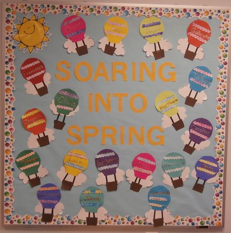 Soaring Into Spring Spring Theme Bulletin Boards Classroom, Toddler Spring Bulletin Board Ideas, April Calendar Ideas For Preschool, Easy Spring Bulletin Board Ideas, Spring Themed Bulletin Boards, Spring Prek Bulletin Board, Spring Bulletin Board Ideas For School, Spring Time Bulletin Board Ideas, Spring Bulletin Board Ideas For Preschool