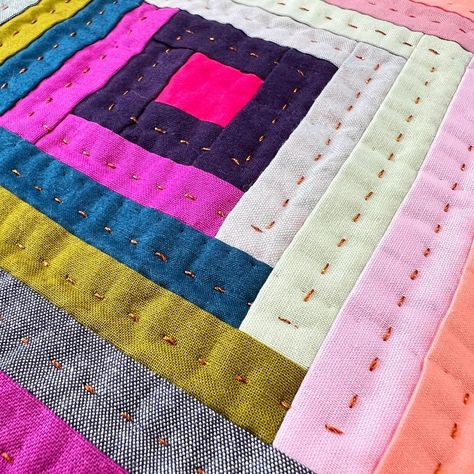 I’m smitten with all this texture. Testing out quilting for my big log cabin quilt, and I really love how this looks on this little study… | Instagram Giant Log Cabin Quilt, Log Cabin Quilts Variations, Big Log Cabin, Big Stitch Hand Quilting, Study Instagram, Quilt Big, Cabin Quilt, Log Cabin Quilts, Log Cabin Quilt