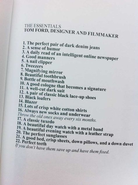 Tom Ford Checklist Best Mouthwash, Black Lace Up Shoes, Dark Suit, Classic Tuxedo, Mode Tips, The Perfect Guy, Mans World, Gentleman Style, Lace Up Shoes