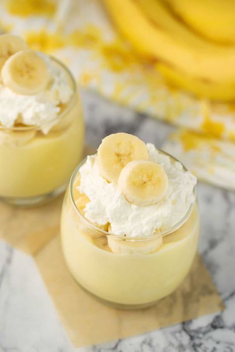 Homemade Banana Pudding Recipe - From Scratch Banana Pudding Recipe From Scratch, Homemade Banana Pudding From Scratch, Pudding Recipes Homemade, Extreme Happiness, Pudding From Scratch, Banana Pudding From Scratch, Homemade Banana Pudding Recipe, Banana Desserts, Healthy Desserts For Kids