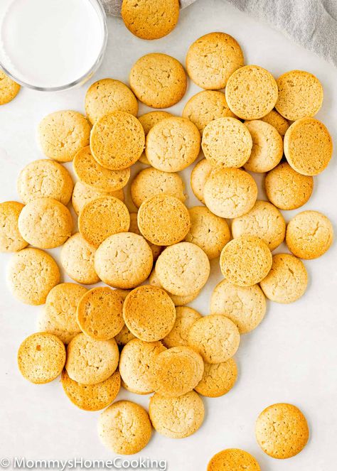 Eggless Vanilla Wafers over a white surface with a glass of milk on the side. Vanilla Wafers Recipe, Nilla Wafer Recipes, Wafer Recipe, Vanilla Wafer Recipe, Egg Free Dessert Recipes, Wafers Recipe, Nut Free Desserts, Egg Free Desserts, Eggless Cookie Recipes