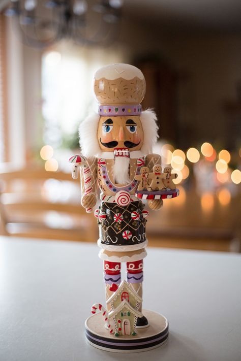 Nut Crackers, Nutcracker Decor, Nutcracker Christmas Decorations, Wind Chimes Craft, Holiday Deco, Xmas Deco, Christmas Sweets, My Coffee, Nutcracker Christmas