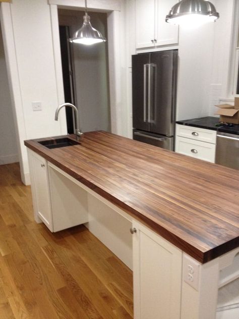 Painted Furniture Ideas | 9 Steps to DIY Butcher Block Countertop - Painted Furniture Ideas Walnut Butcher Block Countertops, Diy Butcher Block, Walnut Butcher Block, Replacing Kitchen Countertops, Kitchen Remodel Countertops, Outdoor Kitchen Countertops, Countertop Ideas, Kitchen Countertop Materials, Granite Countertops Kitchen