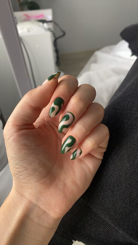 aesthetic nails green lines manicure ideas ideas 2022 Green Lines Nails, Aesthetic Nails Green, Green Nail Art Designs, Lines Nails, Green Nail Art, Nails Green, Aesthetic Nails, Green Nail, Lines On Nails