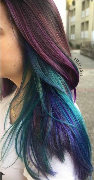 Peacock colours hair Peekaboo Peacock Hair, Peacock Hair Highlights, Straight Rainbow Hair, 2 Colour Hair Underneath, Vivid Hair Color Ombre, Peacock Hair Color Peekaboo, Aurora Borealis Hair, Hidden Colour Hair, Bisexual Hair Color