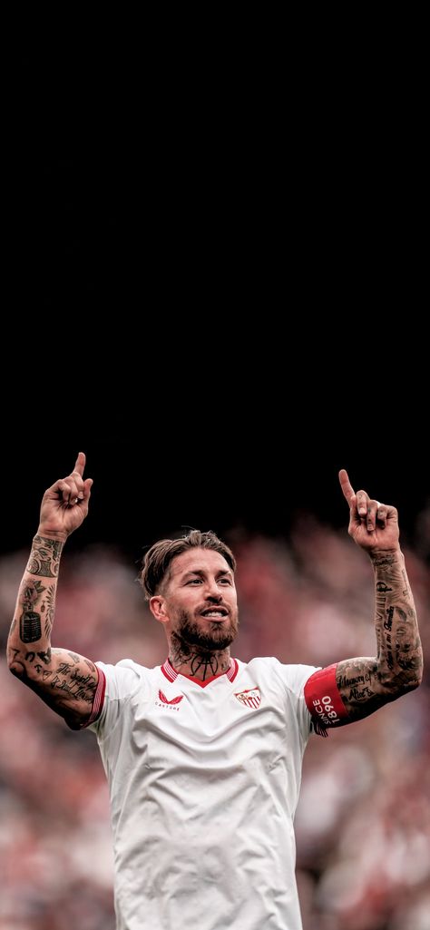 Sergio Ramos Wallpapers, Ramos Wallpaper, Ozil Mesut, Football Artwork, Football Players Photos, Football Wallpapers, Legends Football, Football Images, Football Art