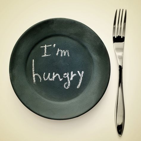 Why are you hungry? ‪#‎eatright‬ ‪#‎hunger‬ Simple Nutrition, Food Insecurity, Power Foods, Always Hungry, Easy Healthy Dinners, Nutrition Tips, Diet Tips, Easy Peasy, Food Cravings