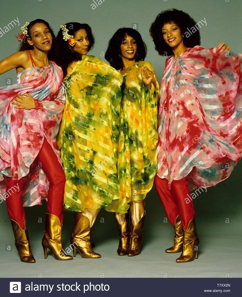 Download this stock image: Amsterdam, Netherlands - 1974,  (Photo Gijsbert Hanekroot) *** Local Caption *** pointer sisters - T7XX2N from Alamy's library of millions of high resolution stock photos, illustrations and vectors. Fashion Storyboard, Sister Sledge, Coordinates Outfits, Black Glamour, Nature Photoshoot, Austin Powers, Old School Music, Black Entertainment, Disco Era