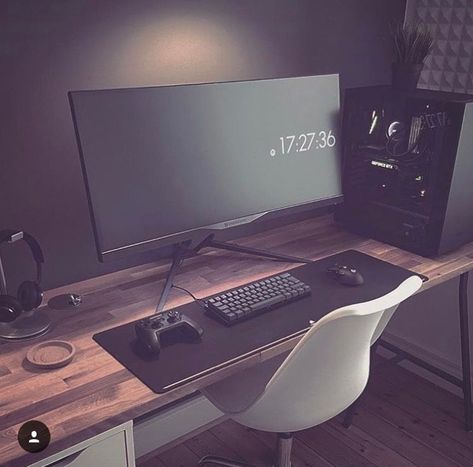 Office inspiration Diy Computer Desk, Desk Diy, Computer Desk Setup, Modern Computer Desk, Pc Gaming Setup, Desktop Setup, Bookcase Design, Computer Room, Gaming Room Setup