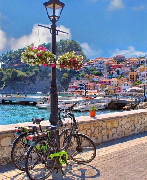 Parga Greece, Greece Pictures, Iconic Photos, Corfu, Travel And Tourism, Greece Travel, Australia Travel, Beautiful Destinations, Santorini