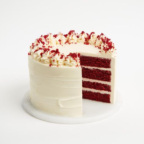 Cakes • Freshly Baked • Crumbs & Doilies Real Red Velvet Cake Recipe, Birthday Cake Recipe Homemade, Vegan Red Velvet Cake, Red Velvet Birthday Cake, Bolo Red Velvet, Red Velvet Cake Recipe, Velvet Cake Recipes, Cake Decorating Frosting, Homemade Cake Recipes