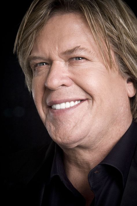 Ron White Smiles Happy People, Ron White, Make Em Laugh, Comedian Quotes, Stand Up Comedians, Comic Relief, Comedy Central, Happy People, Fridge Magnet