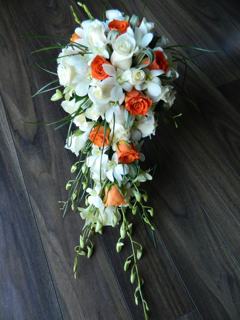 Autumn Teardrop Bridal Bouquet Teardrop Bouquet, Cascading Wedding Bouquets, Winter Wedding Bouquet, Cascade Bouquet, Rustic Boho, Dried Flower Bouquet, October Wedding, Wedding Weekend, Bouquet Wedding