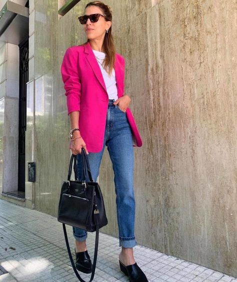 Hot Pink Blazer Outfit, Looks Blazer, Pink Blazer Outfit, Blazer Rosa, 2021 Outfits, Blazer Outfits Casual, Outfit 2023, Look Jean, Looks Pinterest