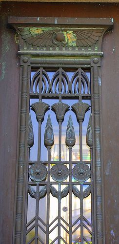 Egyptian architecture tomb, Rose Hill, Macon, Georgia Egyptian Revival Architecture, Egyptian Embroidery, Egyptian Lotus, Macon Georgia, Egyptian Design, Revival Architecture, Ancient Egypt Art, Rose Hill, Egypt Art