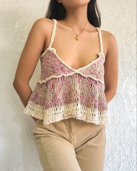 Lorelai Crochet Top Pattern by @cait.crochet on Instagram. Put into life by @yala__stitched. Crochet Animals Free Patterns Easy, Crochet For Summer, Colorful Crochet Top, Crochet Tops For Women, Crochet Blouses, Blouses Designs, Crochet Top Outfit, Crochet Animals Free Patterns, Crochet Summer Tops