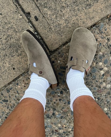 Birkenstock Boston Suede Taupe, Birkenstock Boston Taupe Outfit Men, Birkenstock Boston Faded Khaki, Taupe Boston Birkenstock Outfit, Men’s Birkenstocks, Birkenstock And Socks, Birk Clogs, Birkenstock Boston Taupe, Boston Taupe