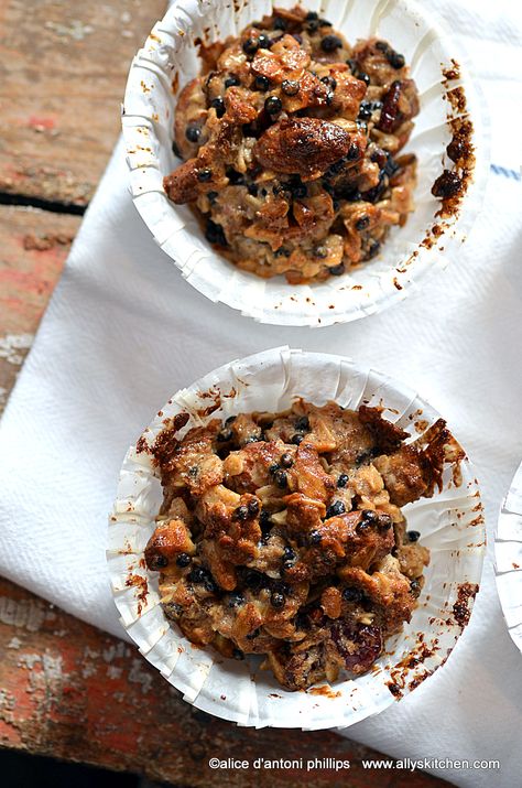 lentil granola cups Nuts And Seeds Recipes, Blue Cheese Coleslaw, Southern Coleslaw, Granola Cups, Kitchen Entry, Coconut Pancakes, Coconut Milk Recipes, Bleu Cheese, Granola Recipe