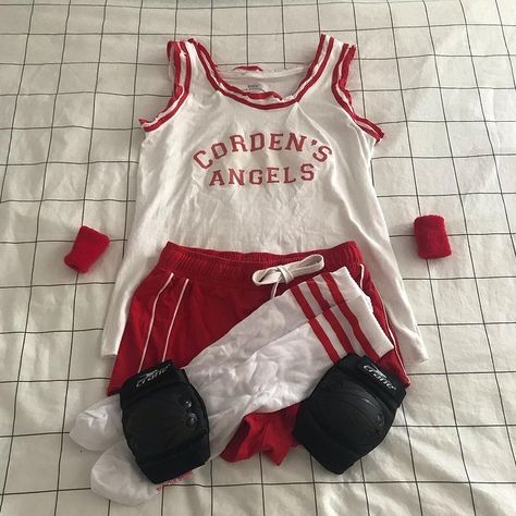 @_cordens.angels_ on ig Niall Horan Inspired Outfits, Harry Styles Costume, Niall Horan Concert Outfit Ideas, Harry Styles Halloween, Outfit Ideas Cardigans, Louis Tomlinson Outfits, Niall Horan Outfits, Niall Horan Concert, Harry Styles Concert Outfit Ideas