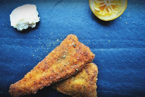 Panko-crusted fried catfish Catfish Recipes, Large Fries, Fried Catfish, Okie Dokie, Baked Fish, Entree Recipes, Looks Yummy, The Nest, Fried Fish