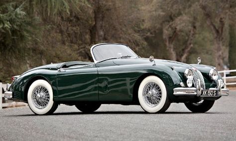 Dark Green Jaguar Roadster, Vintage Jaguar, Classic Jaguar, 50s Cars, Jaguar Xk120, Luxury Car Brands, British Sports Cars, Jaguar Xk, Jaguar F Type