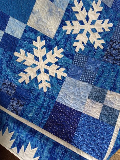 Hoarfrost Quilt Pattern PDF download | Etsy Snowflake Quilts, Moon Quilt, Snowflake Quilt, Christmas Tree Box, Quilt Christmas, Tree Box, Fall Quilts, Modern Quilt Patterns, Pattern Library