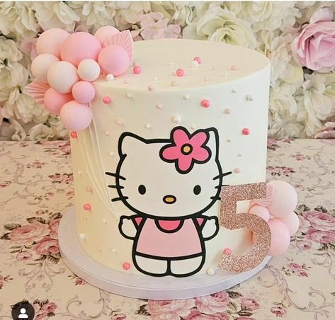 Hello Kitty Drip Cake, Small Hello Kitty Cake, Hello Kitty Cake Ideas Simple, Hello Kitty 6th Birthday, Hello Kitty Topper Cake Printable, Hello Kitty First Birthday Party Ideas, Hello Kitty Cakes Birthday, Tortas Hello Kitty, Hello Kitty Sheet Cake