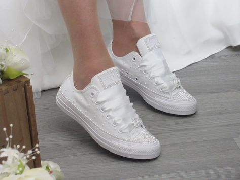 Wedding Bridal Custom White Pearl Converse, Bride Sneakers, Personalised Bride Converse, Wedding Trainers. - Etsy UK Sneaker Wedding, Wedding Converse Shoes, Converse Bride, Pearl Converse, Wedding Trainers, Converse White Sneakers, Bride Converse, Bride Sneakers, Bridal Converse