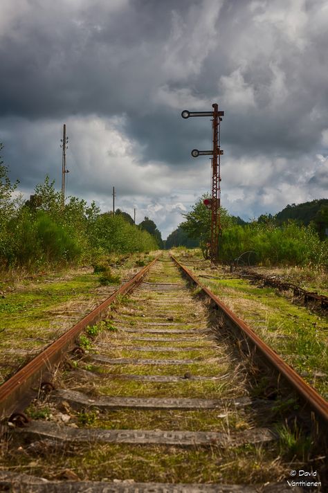 https://flic.kr/p/z2j5of | Raeren 200915 2 Railroad Track Pictures, Track Pictures, Photoshop Digital Background, Nature Background Images, Blurred Background Photography, Blur Background Photography, Desktop Background Pictures, Beach Background Images, Blur Photo Background