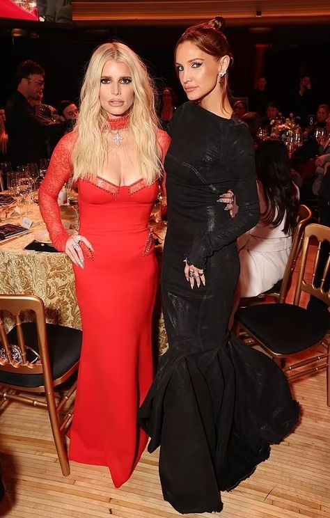 Jessica Simpson and sister Ashlee Simpson Nick And Jessica, Nick Lachey, Jason Isbell, Evan Ross, Ashlee Simpson, The Grammys, Chris Stapleton, The Simpson, Viewing Party