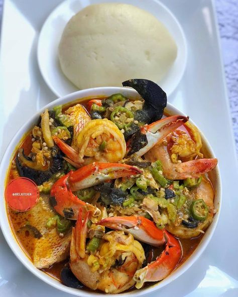 Fisherman Soup, Nigerian Dishes, Pounded Yam, Seafood Stew Recipes, Tiger Prawns, Nigeria Food, Ghana Food, Liberian Food, Ghanaian Food