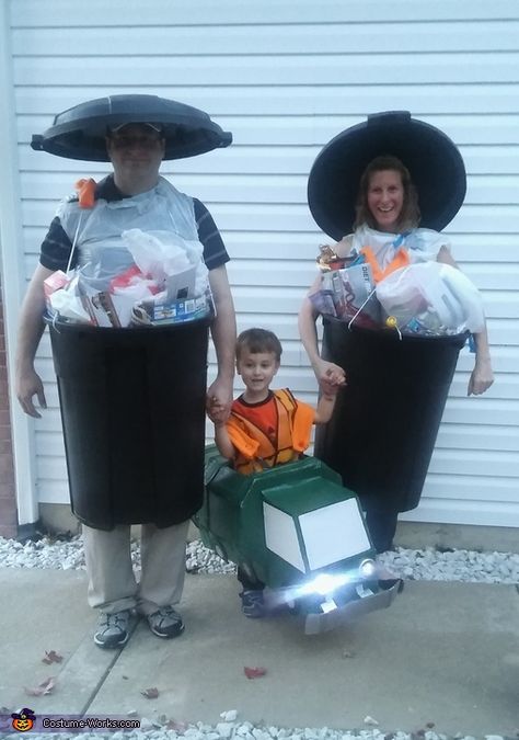 Boys Halloween Costumes Diy, Illusion Costumes, Taking Out The Trash, Halloween Costumes 2016, Homemade Costume, Costume Works, Mom And Son, Halloween Costume Contest, Family Costumes