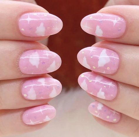 Short Pink Nails, Shaped Nails, Amazing Nails, Nails Colors, Ootd Photography, Designer Tshirt, Lifestyle Women, Shopping Design, Nails For Kids