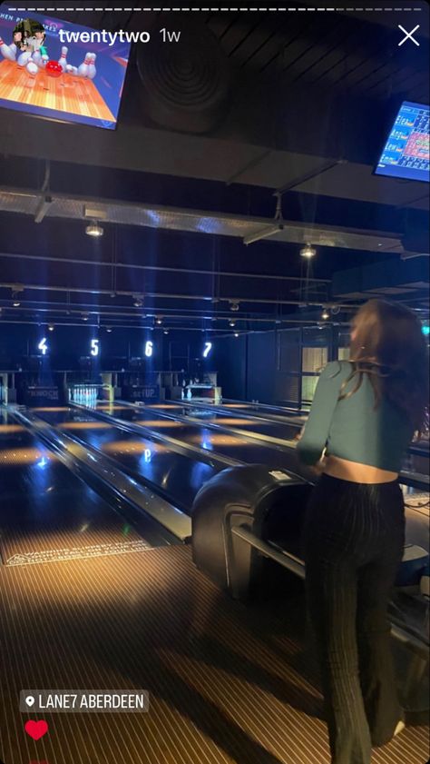 Bowling Story Instagram, Bowling Instagram Story, Bowling Story, Bowling Friends, Story Ig, Story Instagram, Story Ideas, Instagram Story Ideas, Instagram Inspiration