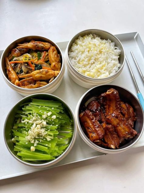 Korean Lunchbox Aesthetic, Korean Food Bento, Korean Lunch Box Aesthetic, Lunch Ideas Korean, Bento Box Healthy, Lunch Box Aesthetic, Korean Lunch, Healthy Food Menu, Healthy Lunch Meal Prep