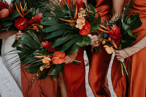 Tropical Wedding Color Palette, Tiki Wedding, Moody Tropical, Playa Del Carmen Wedding, Tropical Wedding Bouquets, Tropical Interiors, Tropical Wedding Theme, Tropical Glam, Dresses Photography