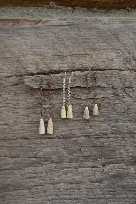 Deer Antler Crafts Diy, Deer Horn Jewelry, Outdoorsy Women, Deer Antler Crafts, Antler Ideas, Antler Earrings, Antler Crafts, Earring Drops, Woodland Earrings