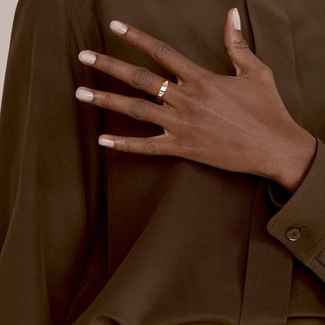 Hands With Rings, Hermes Ring, Hand Drawing Reference, Hand Pictures, Style Formal, Pretty Hands, Beige Aesthetic, Brown Aesthetic, Black Hand