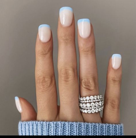 Manicure 2020, Modern French Manicure, French Manicure With A Twist, French Manicure Ideas, Anniversary Nails, Classy Nail Designs, French Manicure Nails, Modern French, Manicure Ideas