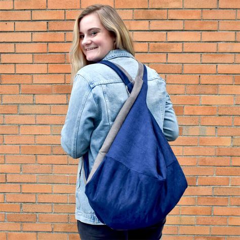 Canvas Hobo Bag Pattern, Slouchy Bag Pattern, Cheap Hobo Backpack Bag For On-the-go, Fabric Slouch Bag, Slouchy Bag Pattern Sewing, Sewing Machine Instructions, Slouchy Bag, Over The Shoulder Bags, Diy Backpack