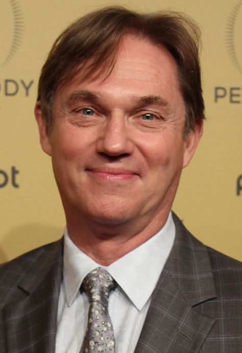 http://www.trend-chaser.com/entertainment/the-word-on-the-waltons-then-now-and-crazy-facts-about-the-show/6/ Richard Thomas Actor, The Waltons Tv Show, Richard Thomas, The Waltons, John Boy, Hank Williams Jr, Turner Classic Movies, Hank Williams, Tv Guide