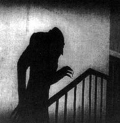 Nosferatu 1922, Old Horror, Silent Horror, Elvira Mistress Of The Dark, German Expressionism, Famous Monsters, Foreign Film, Still Photography, Movie Gifs